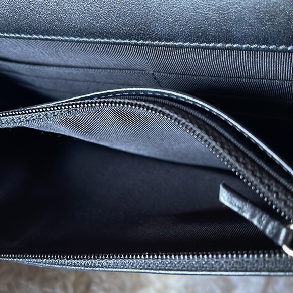 Authentic Chanel Classic Wallet On Chain - Picture 8 of 14